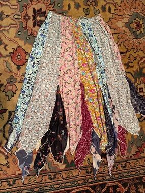 Bohemian Floral Patchwork Handkerchief Hem medium Skirt - Multi Pink